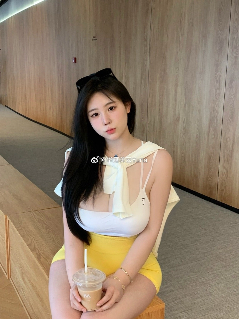 ảnh gái xinh múp​ tươi ngon